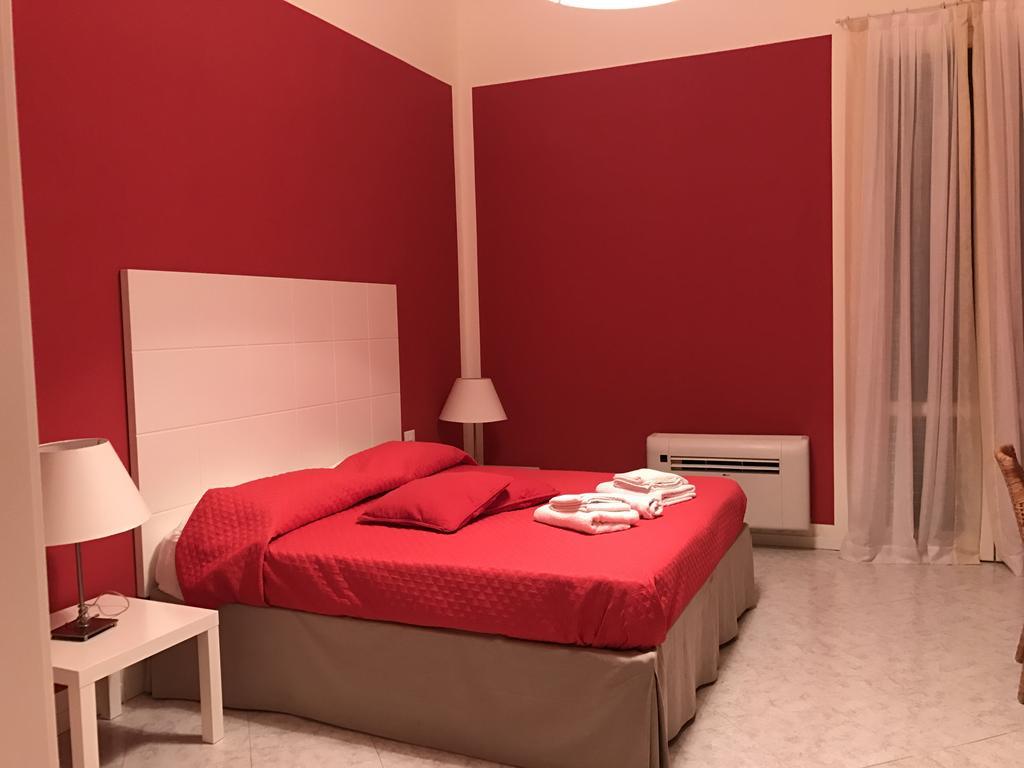 Albachiara Suite Rooms - City Center Trapani Zewnętrze zdjęcie
